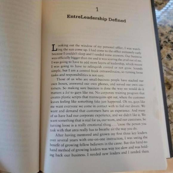 EntreLeadership: 20 Years of Practical Business Wisdom by Dave Ramsey - Picture 3 of 4